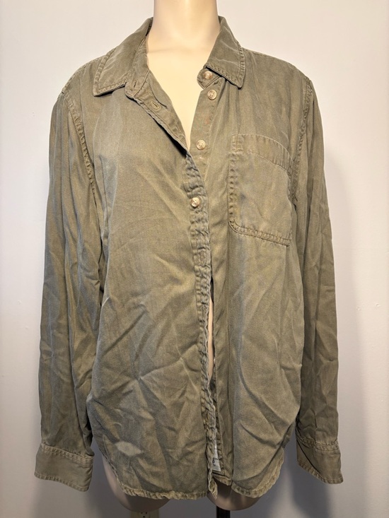 Lucky Brand Olive Button-Down Shirt - Picture 2 of 10